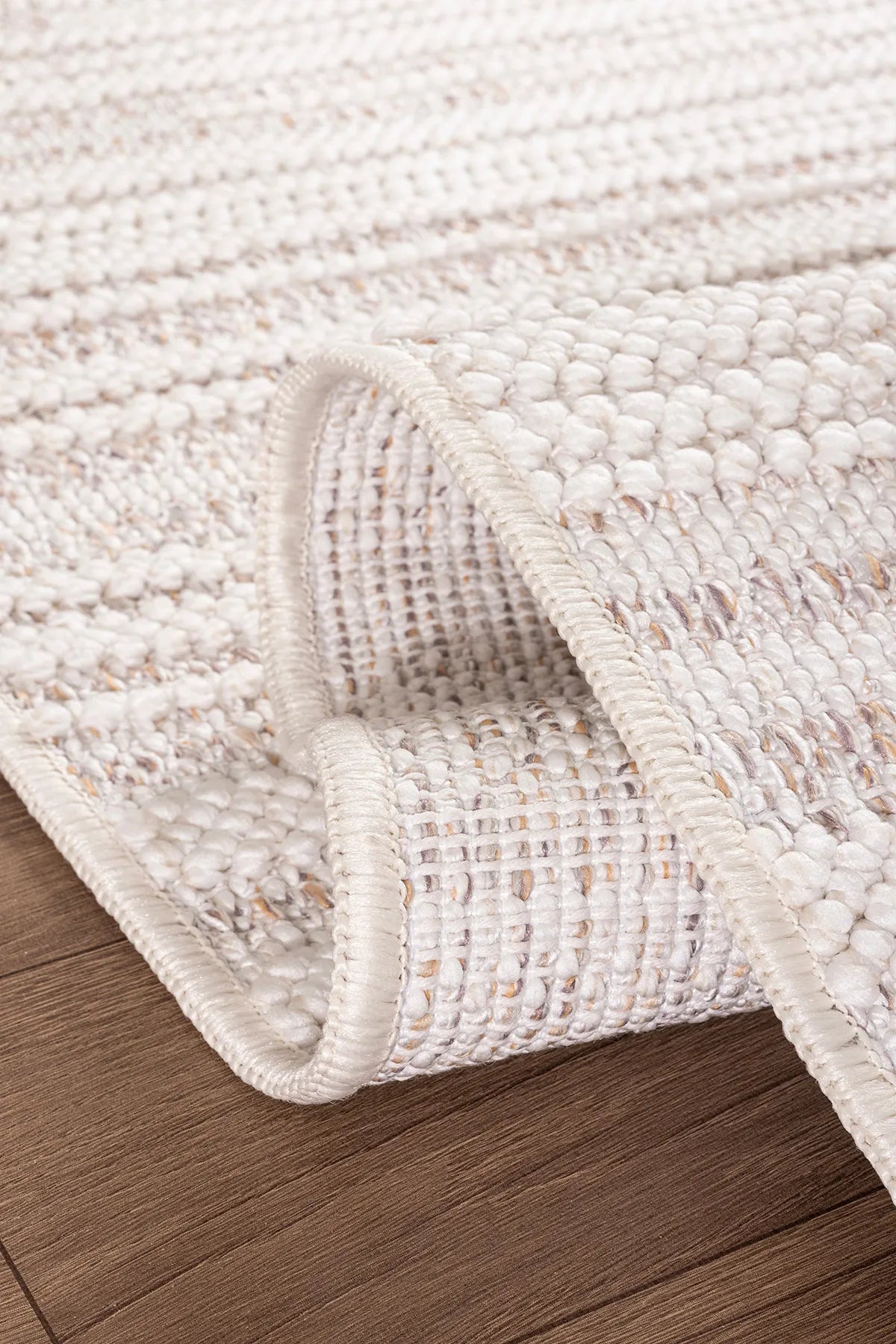 Mood Rug in Mink