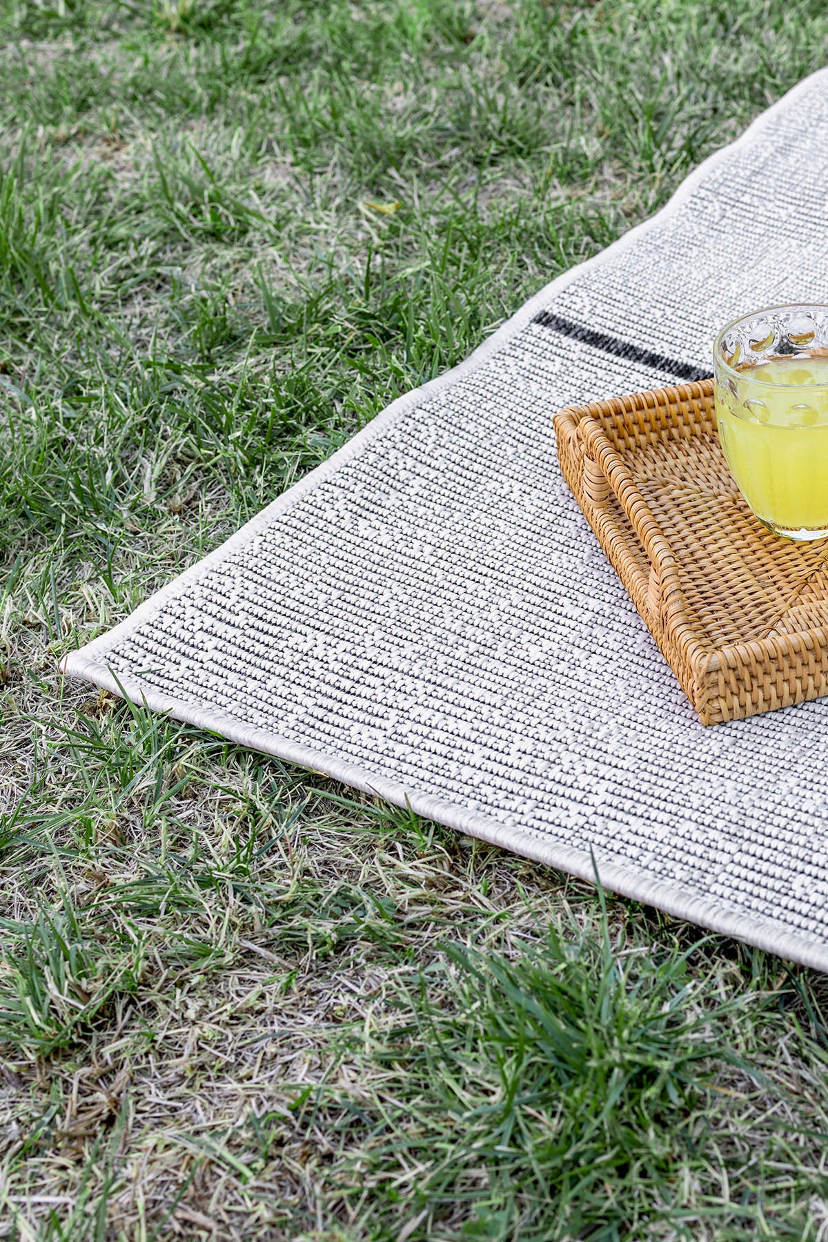 Scandi Jute Rug in Grey and Black