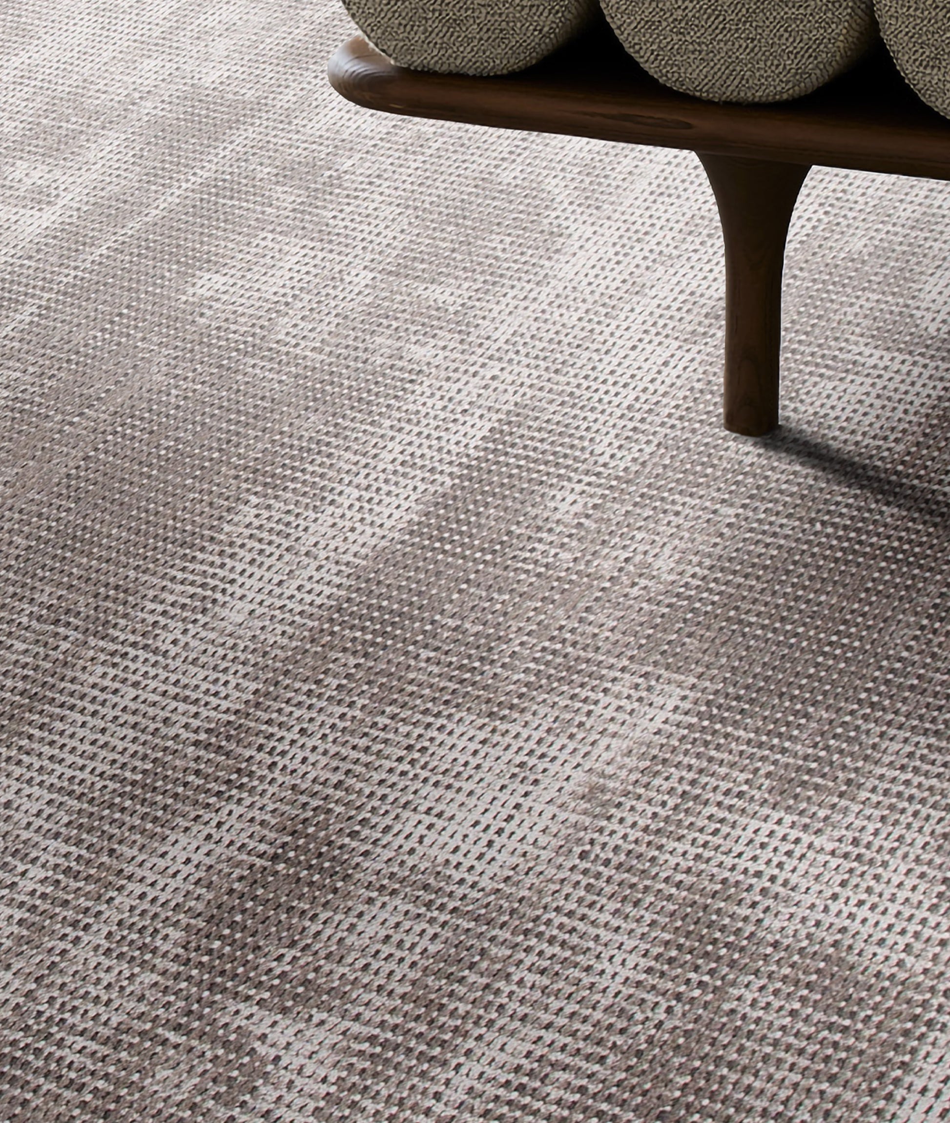 Livas Rug in Mink Grey