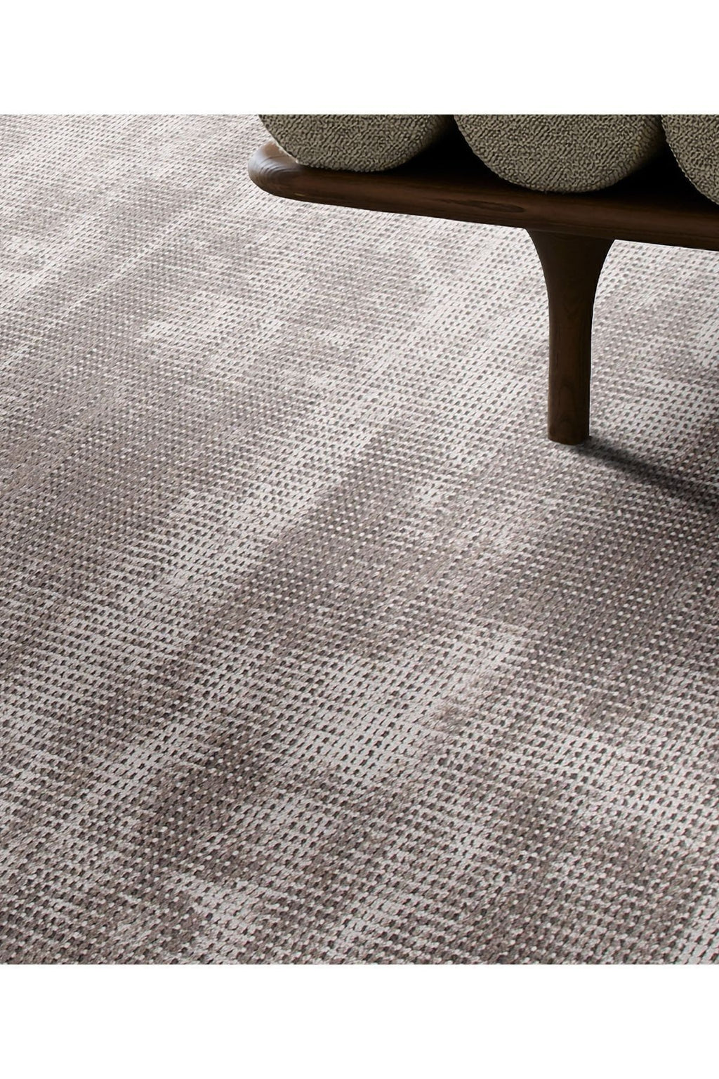 Livas Rug in Mink Grey